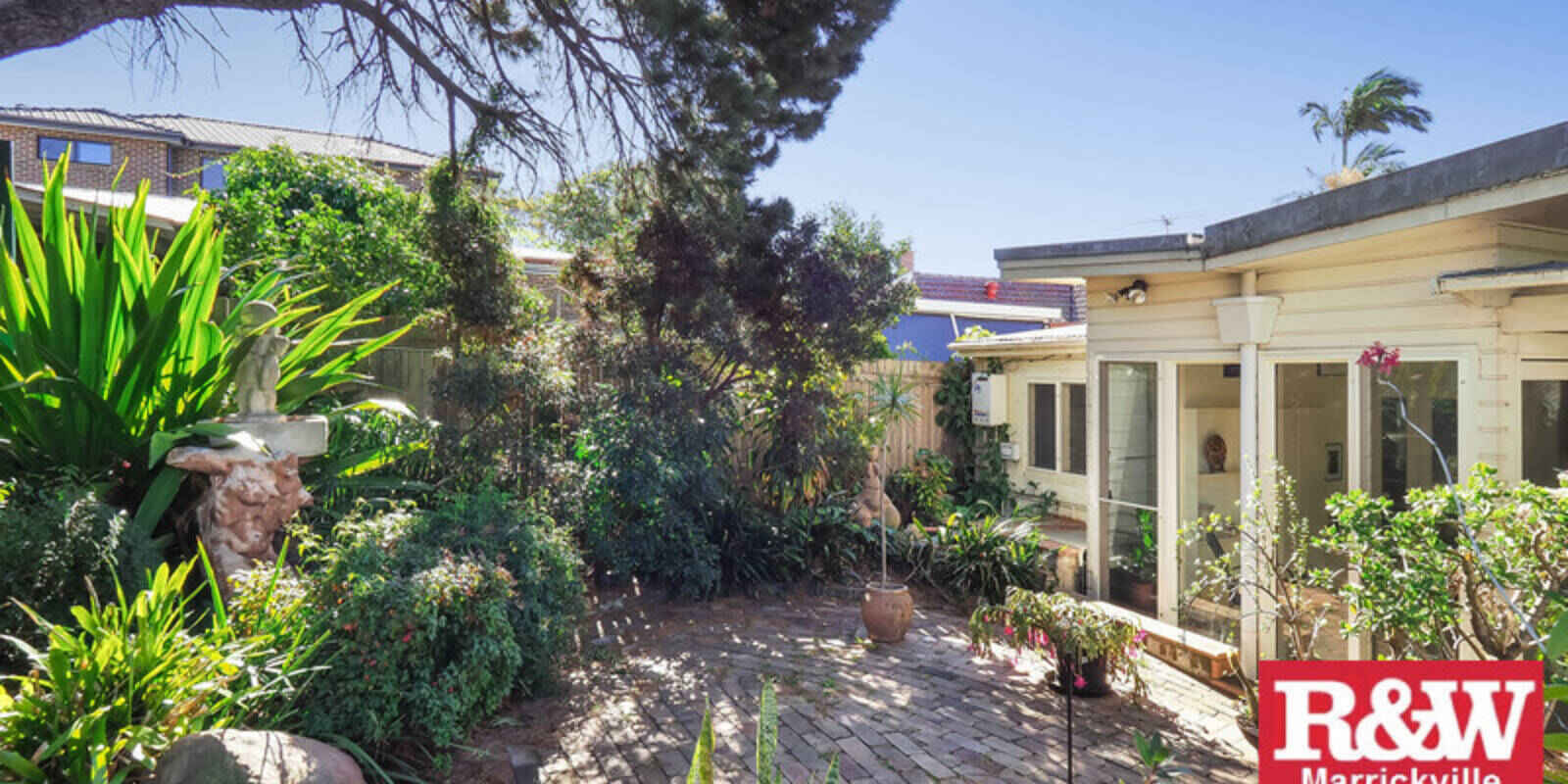 2 Hillcrest Street Tempe