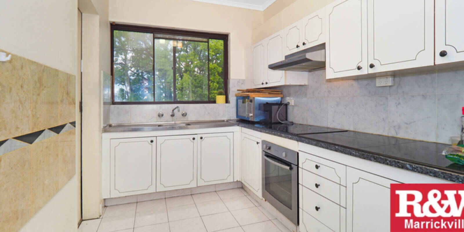 2/682 New Canterbury Road (Enter via Wattle Lane) Hurlstone Park