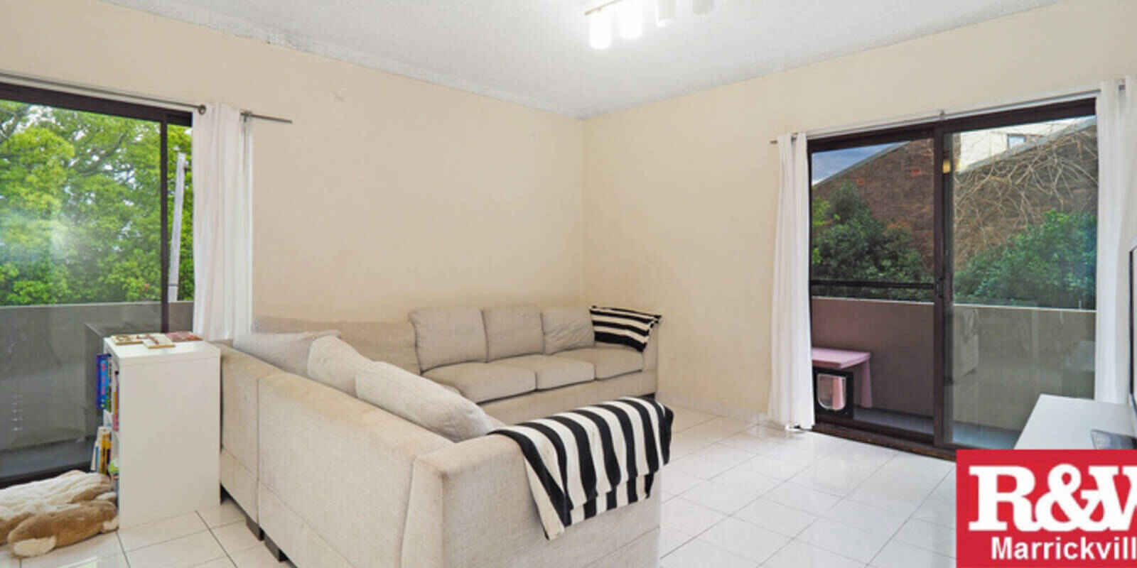 2/682 New Canterbury Road (Enter via Wattle Lane) Hurlstone Park