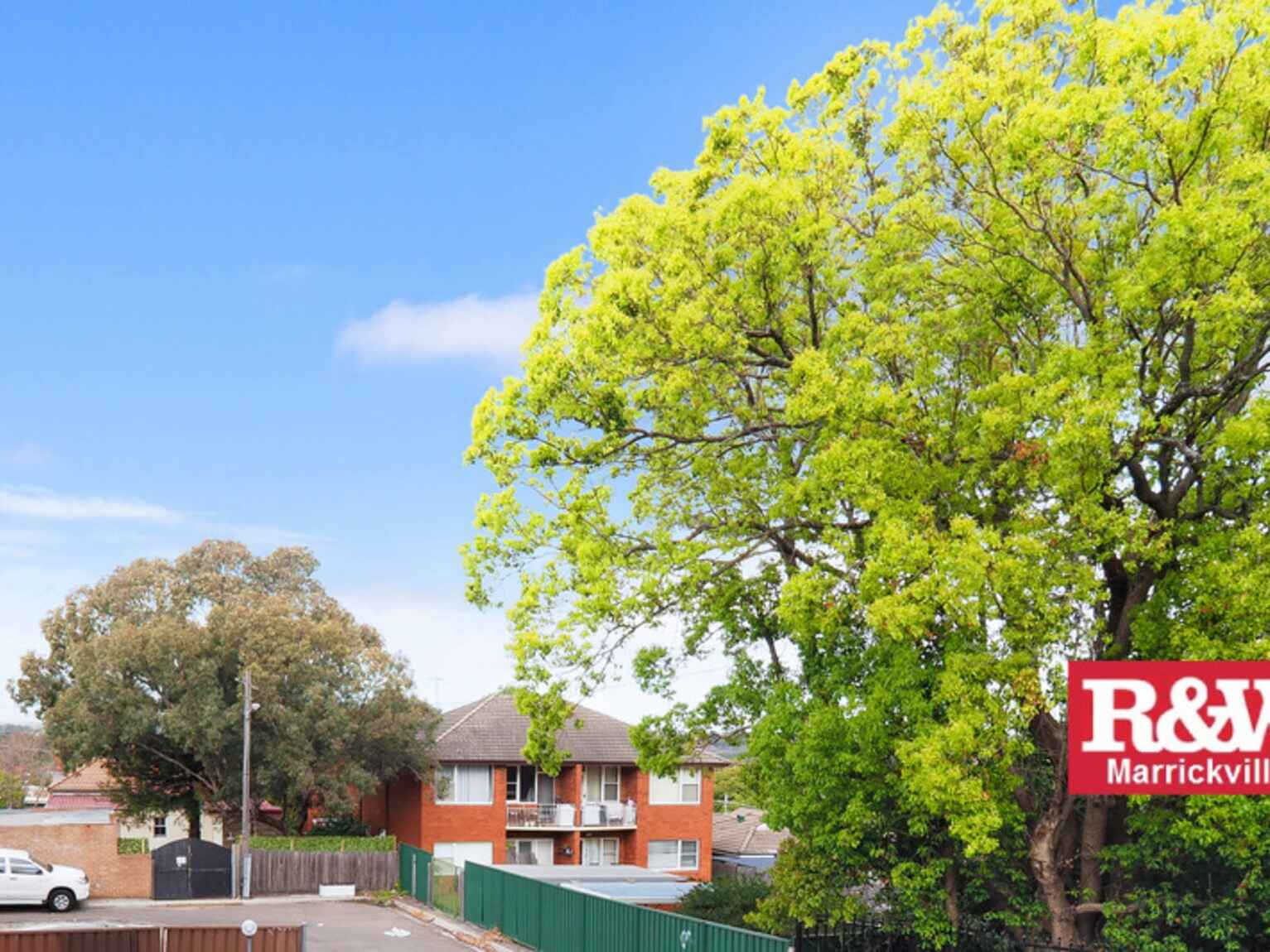 2/682 New Canterbury Road (Enter via Wattle Lane) Hurlstone Park 2/682 New Canterbury Road (Enter via Wattle Lane) Hurlstone Park