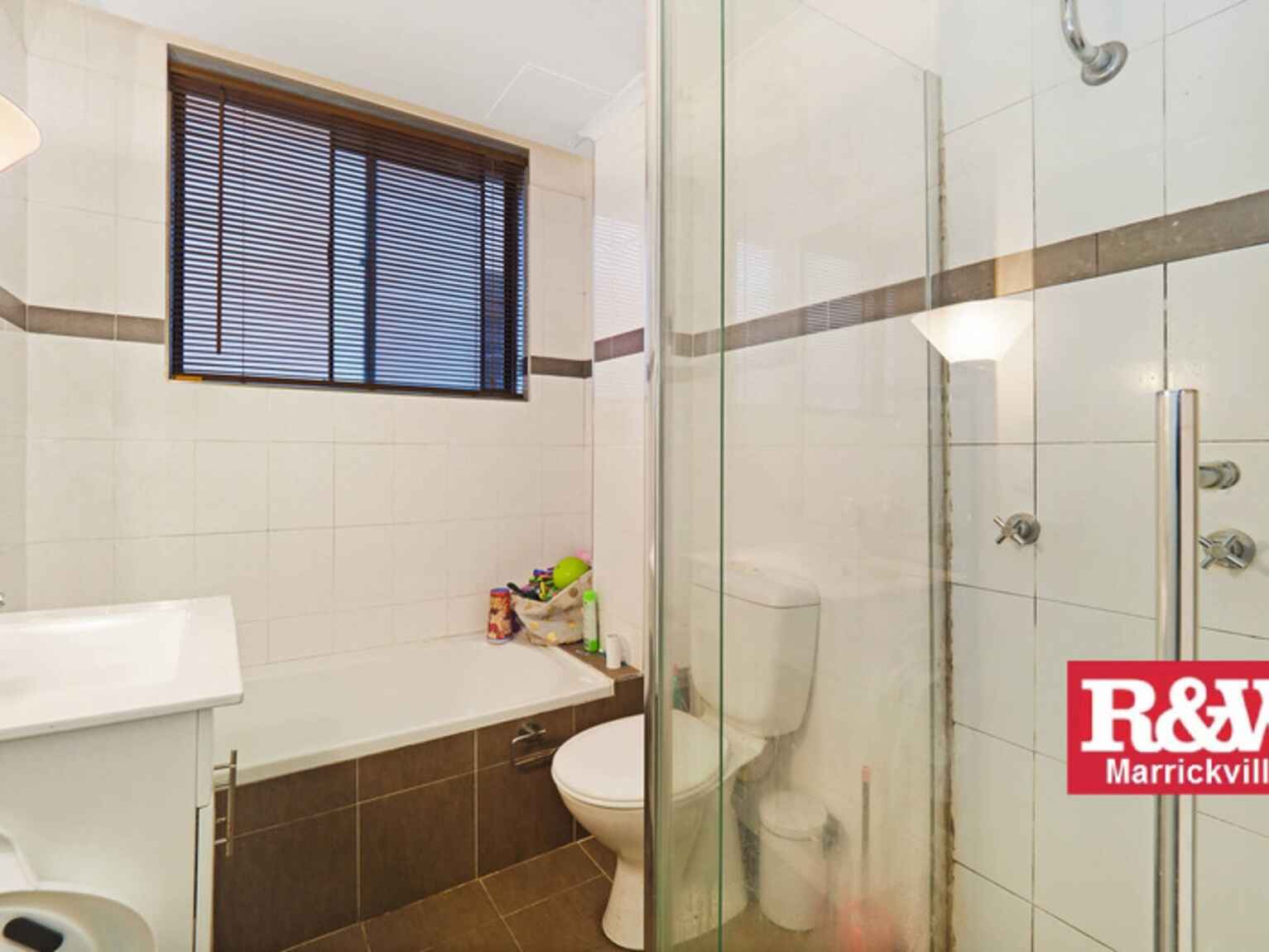 2/682 New Canterbury Road (Enter via Wattle Lane) Hurlstone Park 2/682 New Canterbury Road (Enter via Wattle Lane) Hurlstone Park