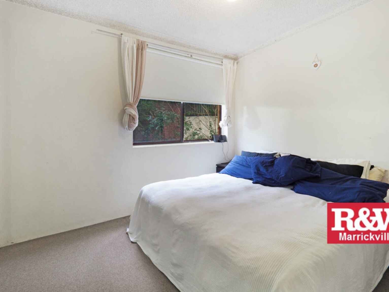 2/682 New Canterbury Road (Enter via Wattle Lane) Hurlstone Park 2/682 New Canterbury Road (Enter via Wattle Lane) Hurlstone Park