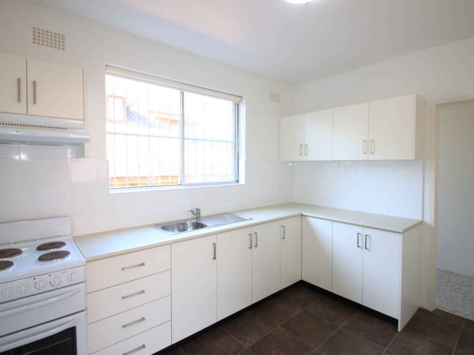 2/29 Pine Street Marrickville