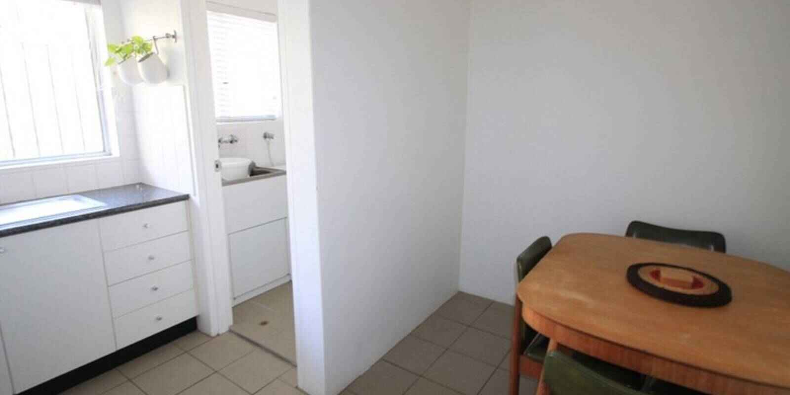 11/8-10 Schwebel Street Marrickville