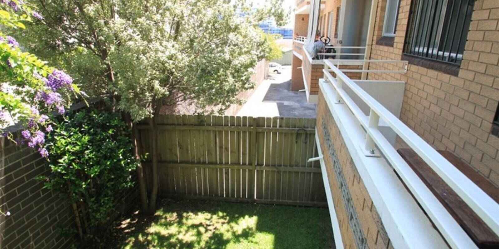 11/8-10 Schwebel Street Marrickville
