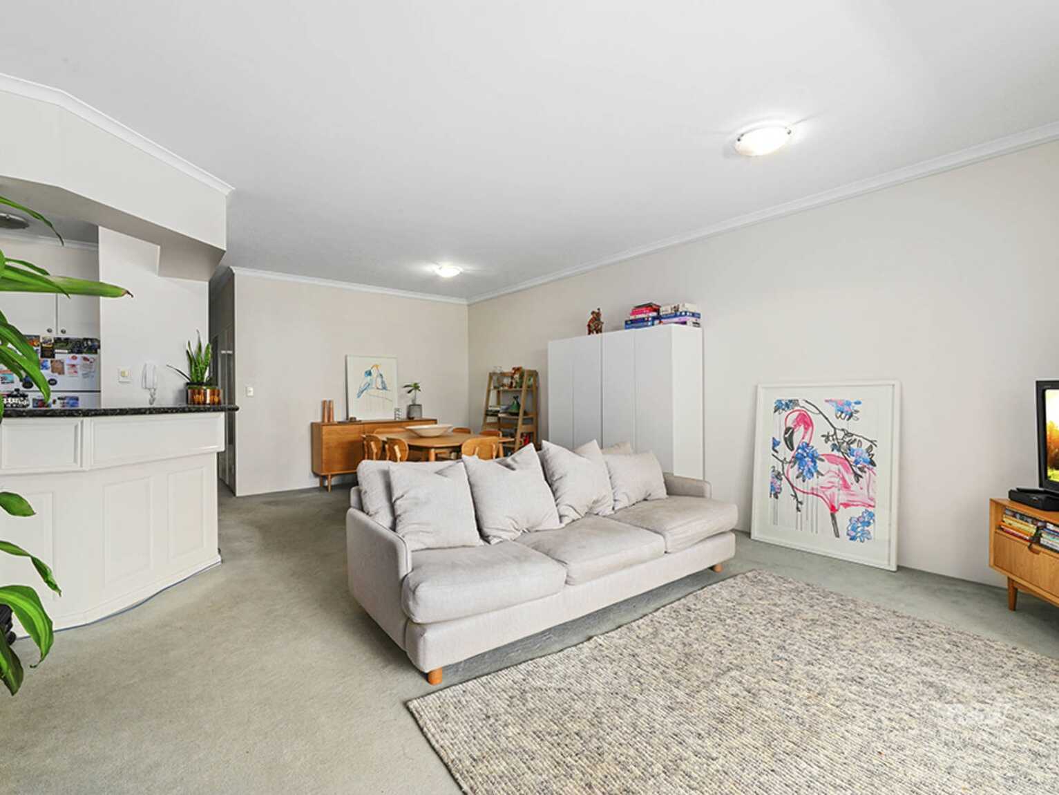 2/6 Williams Parade Dulwich Hill