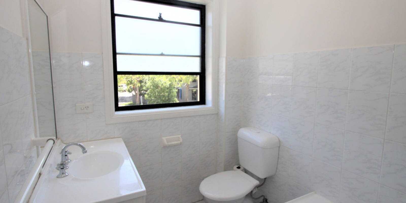 8/46a Constitution Road Dulwich Hill