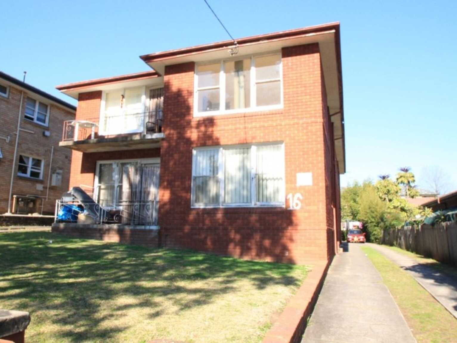 6/16 Myee Street Lakemba