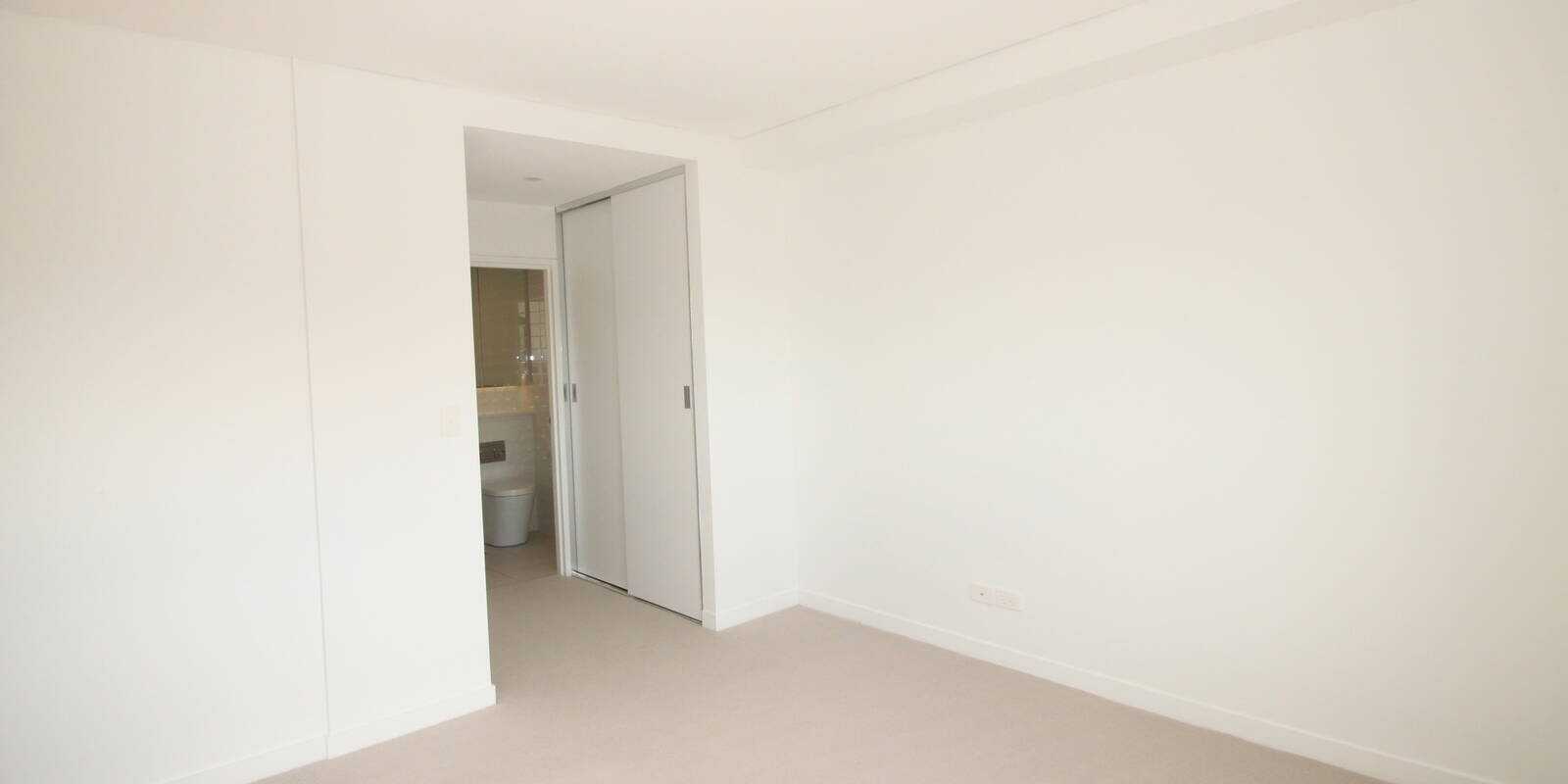 301/5 McGill Street Lewisham