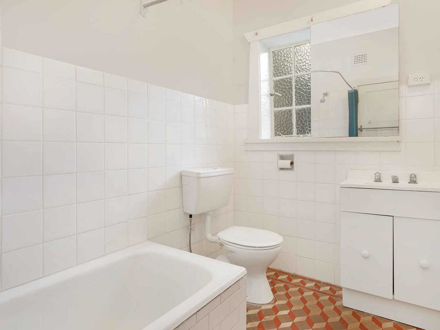 1/66 Ewart Street Marrickville