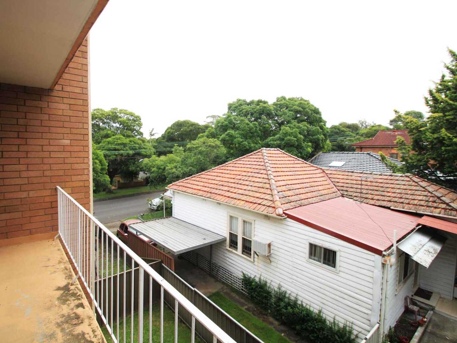 7/11-13 Tavistock Road Homebush West