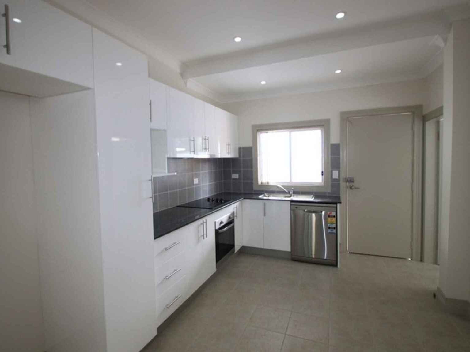 2/355 Marrickville Road Marrickville