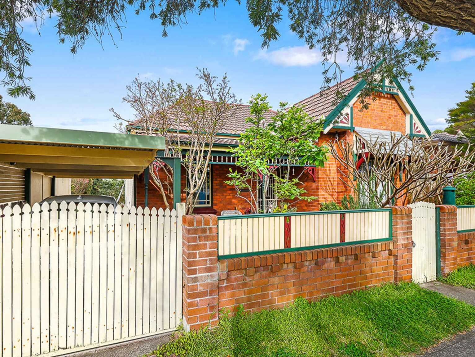 130 Duntroon Street Hurlstone Park