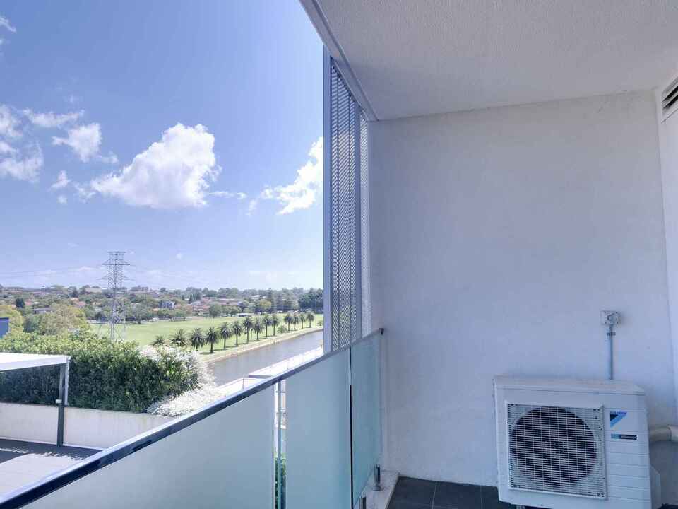 507/211 Canterbury Road (access via Charles St) Canterbury