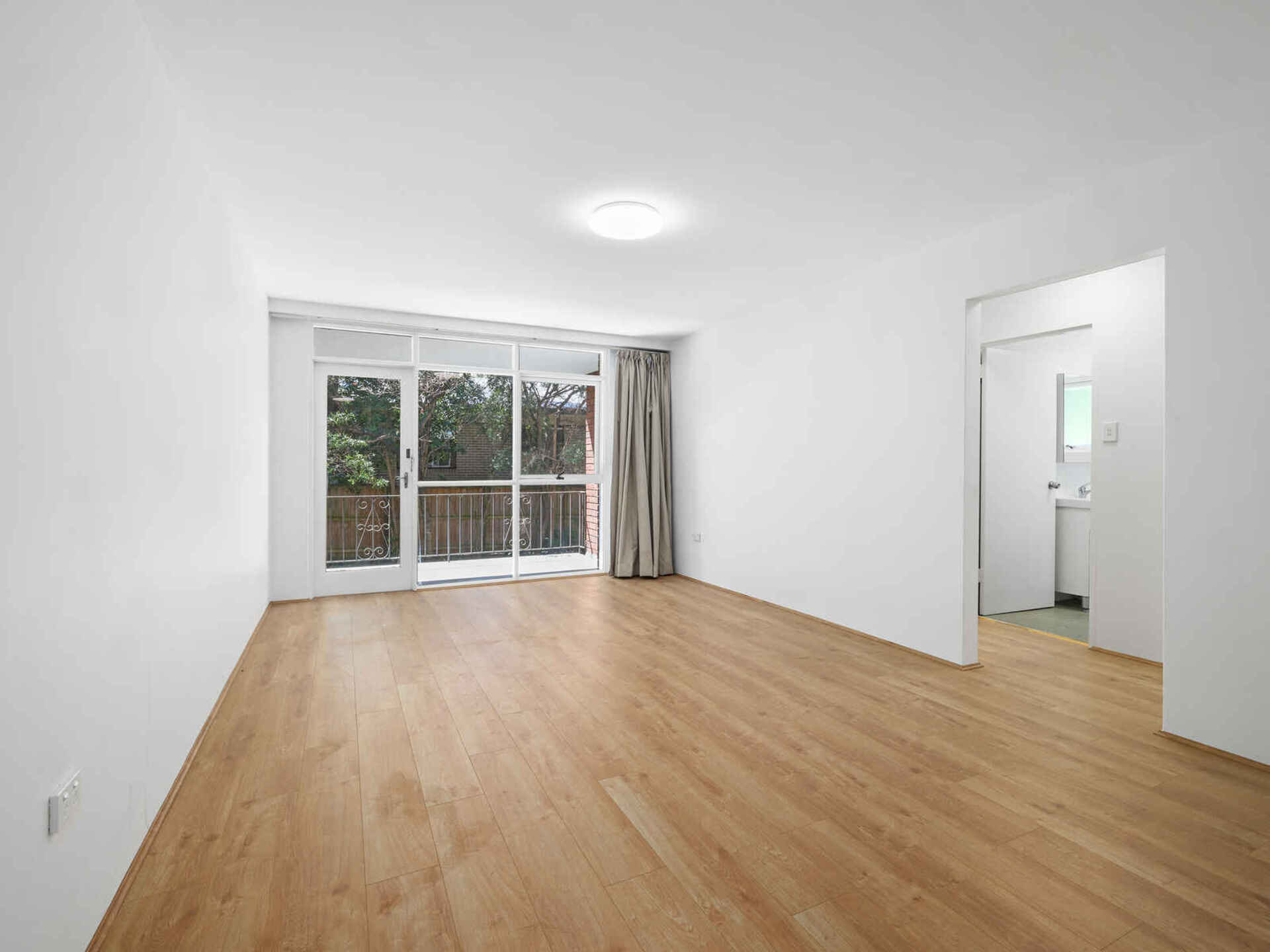 12/55 Grosvenor Crescent Summer Hill