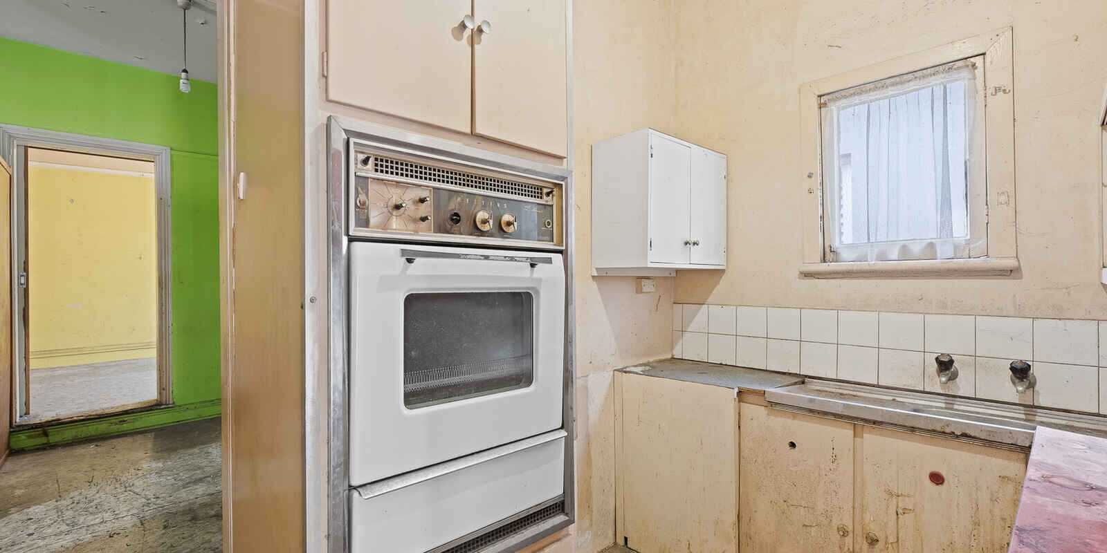 32 Frampton Avenue Marrickville