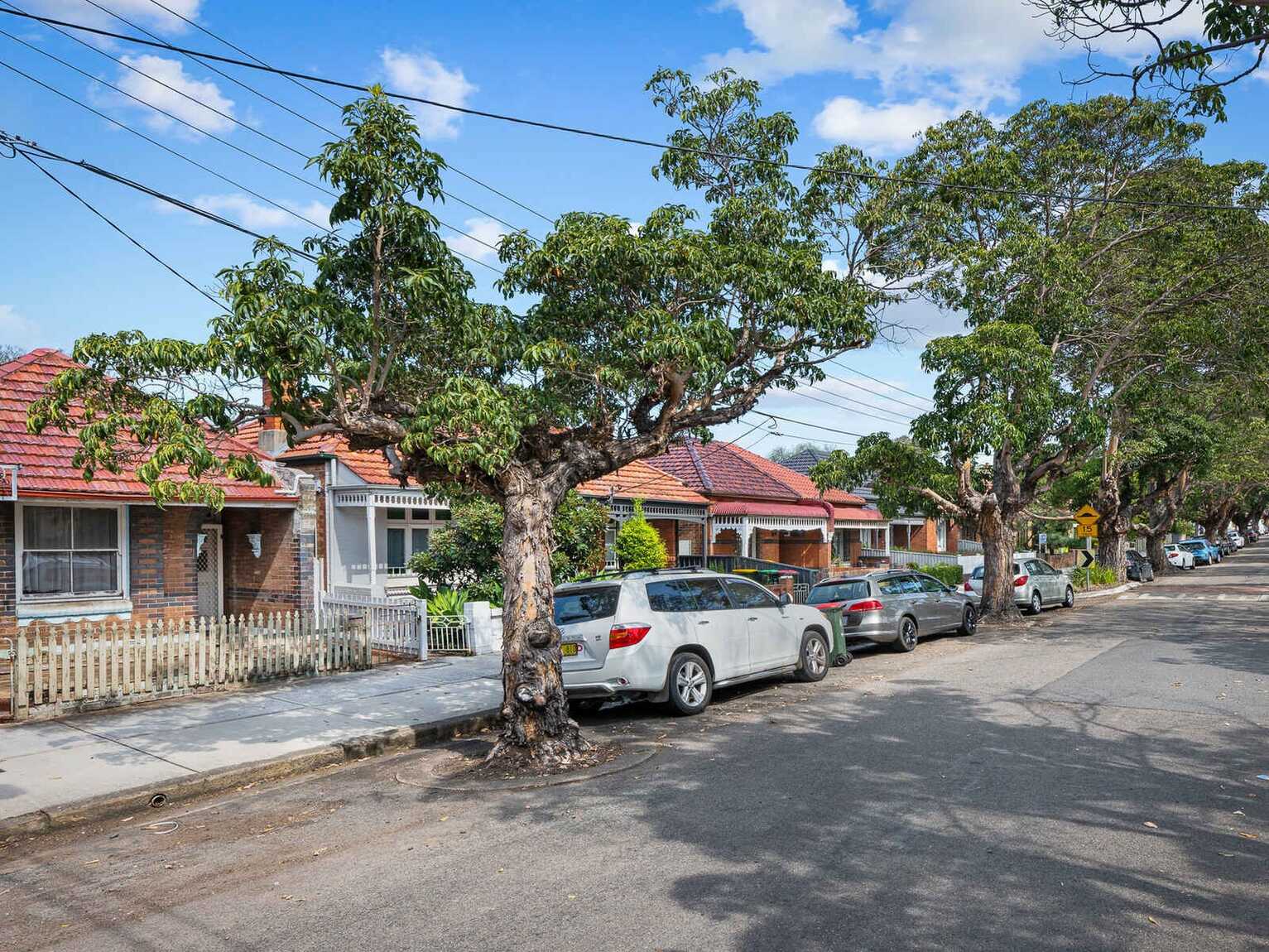 32 Frampton Avenue Marrickville