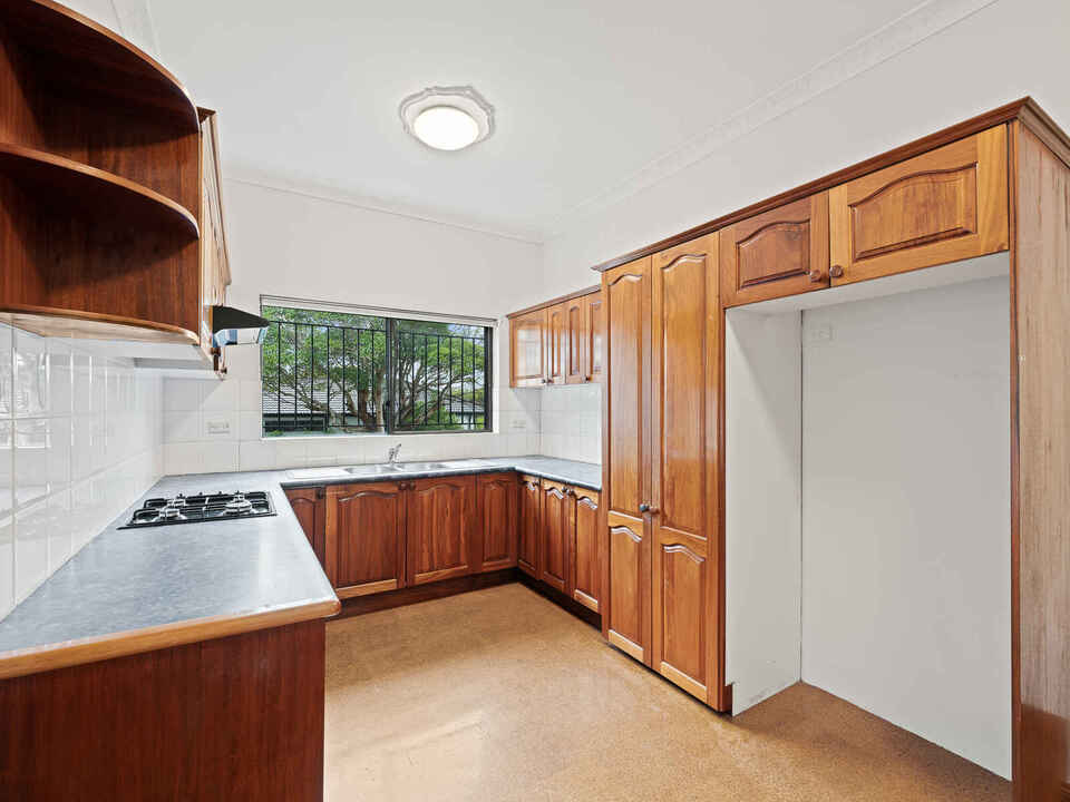 25 Dunstaffenage Street  Hurlstone Park