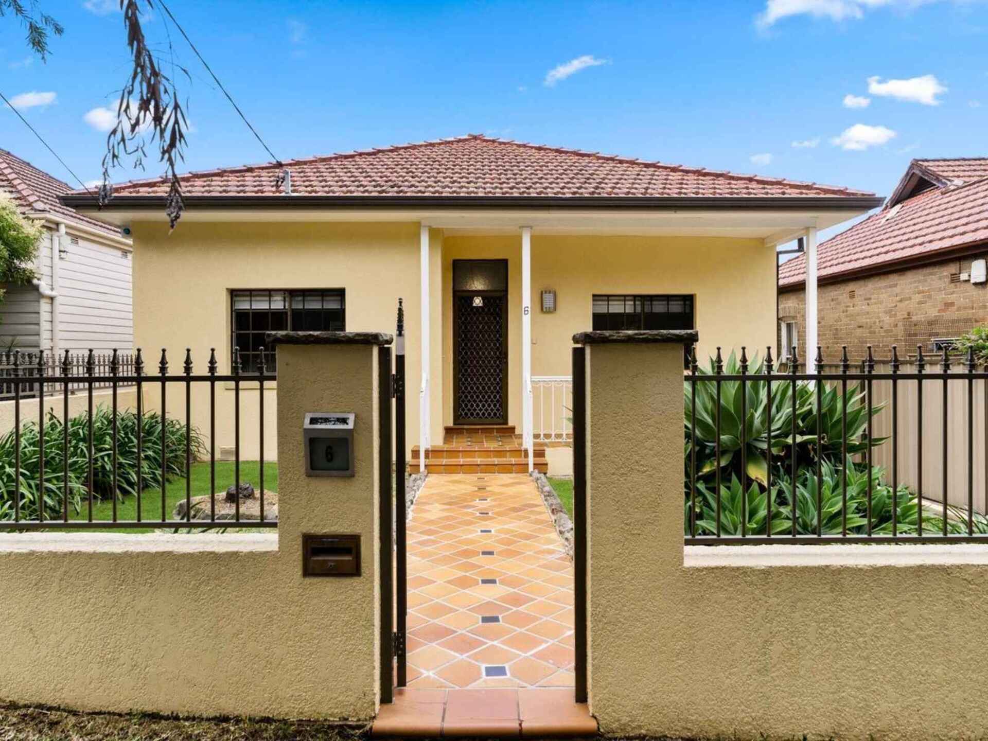 6 Onslow Street Canterbury