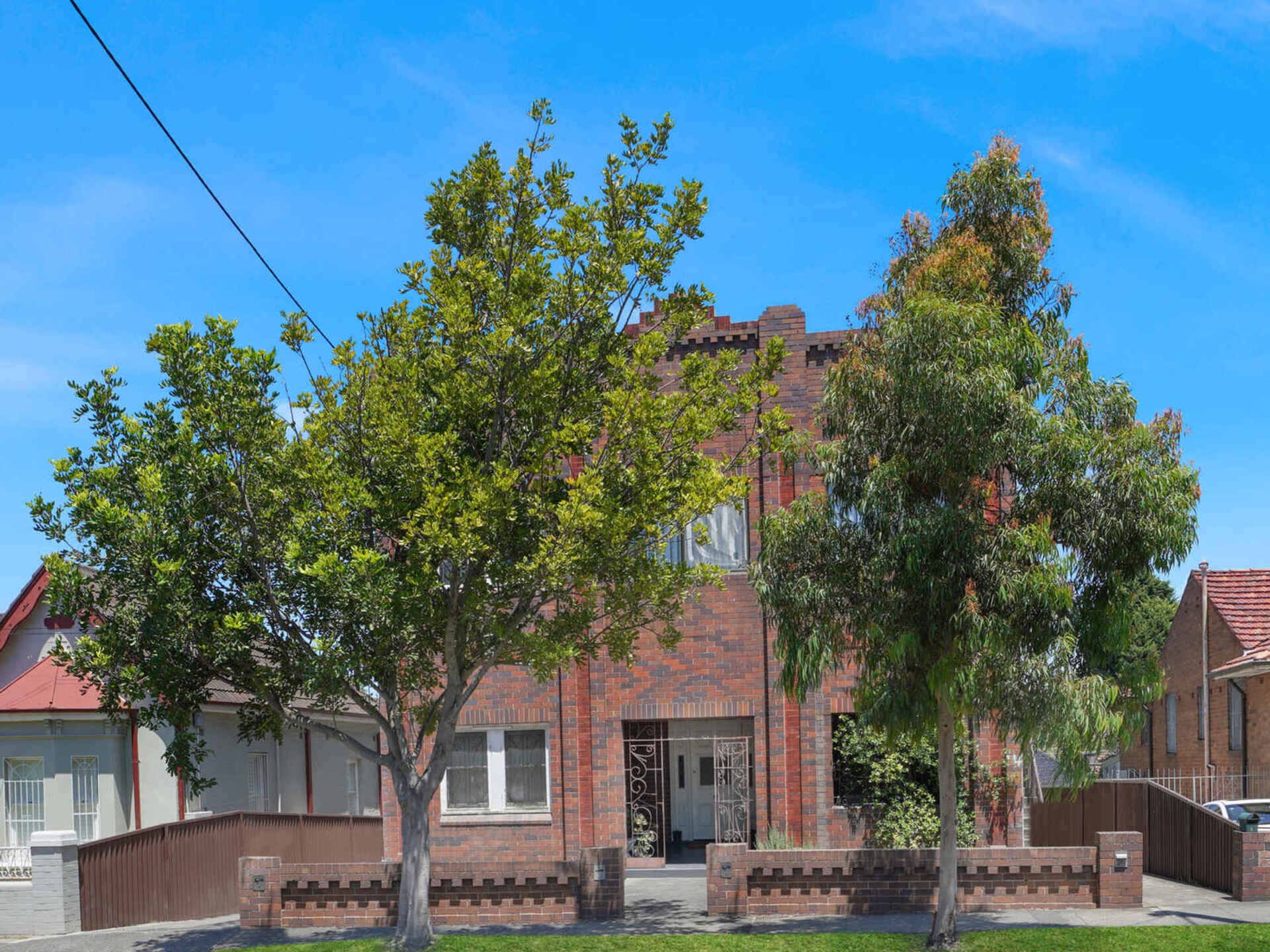 4/14 Warren Road Marrickville