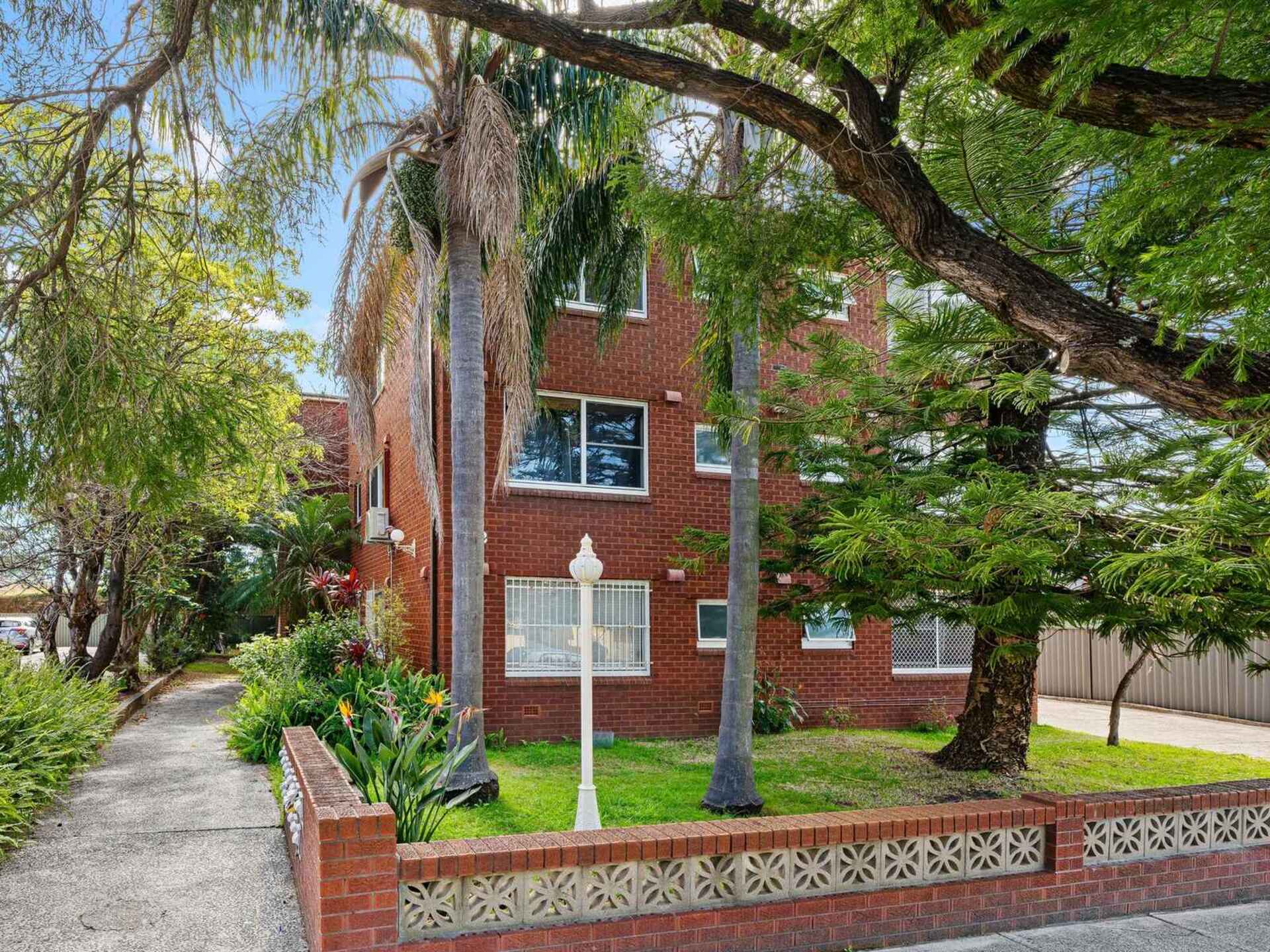 13/62 George Street Marrickville