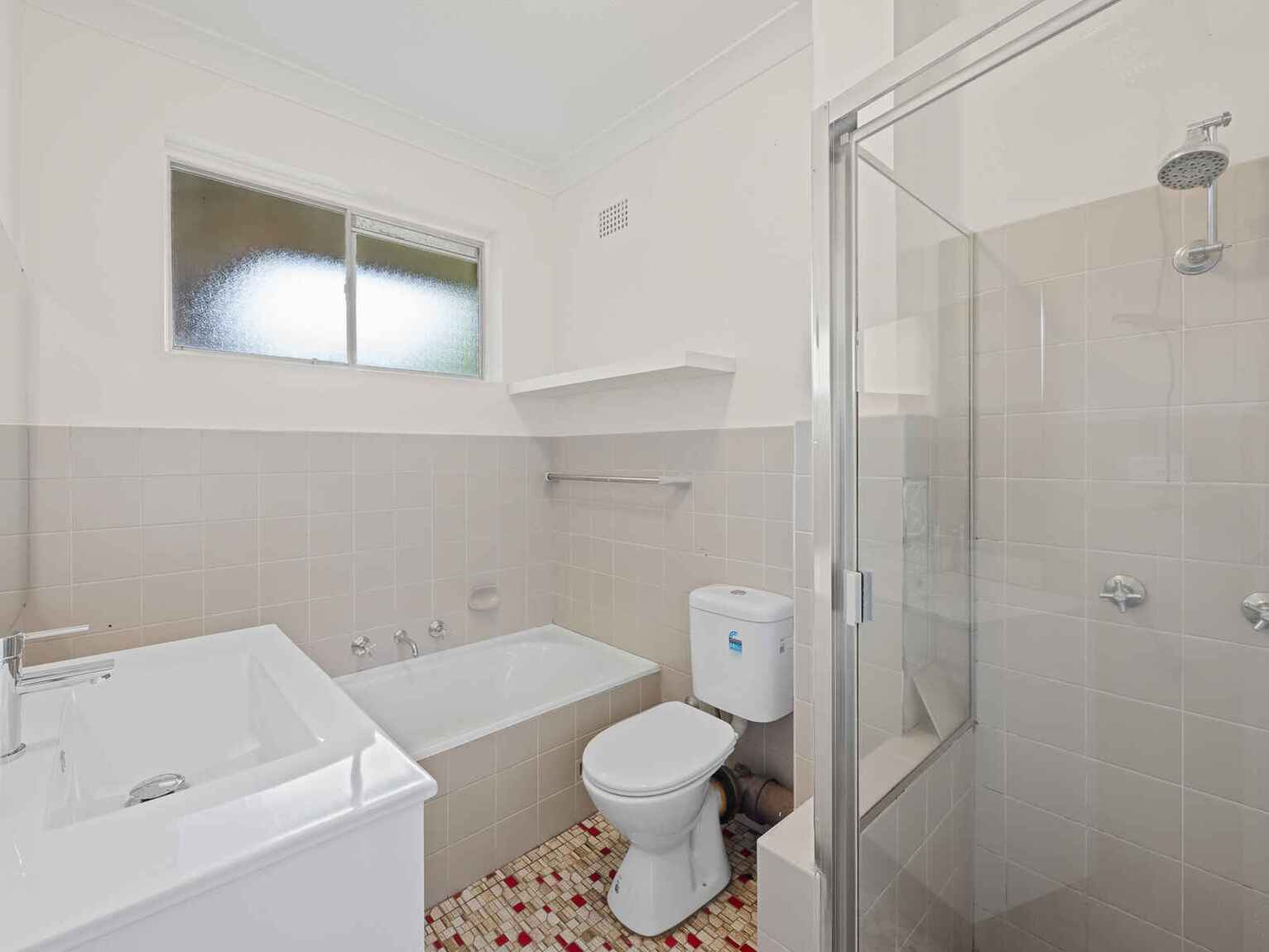 15/8-12 Minter Street Canterbury