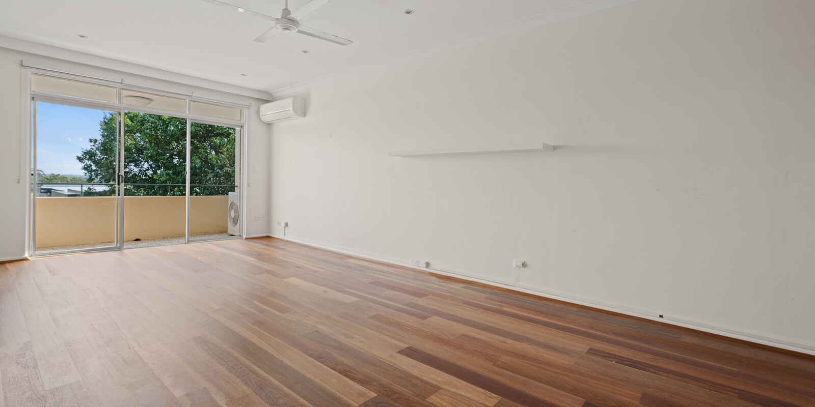 15/8-12 Minter Street Canterbury