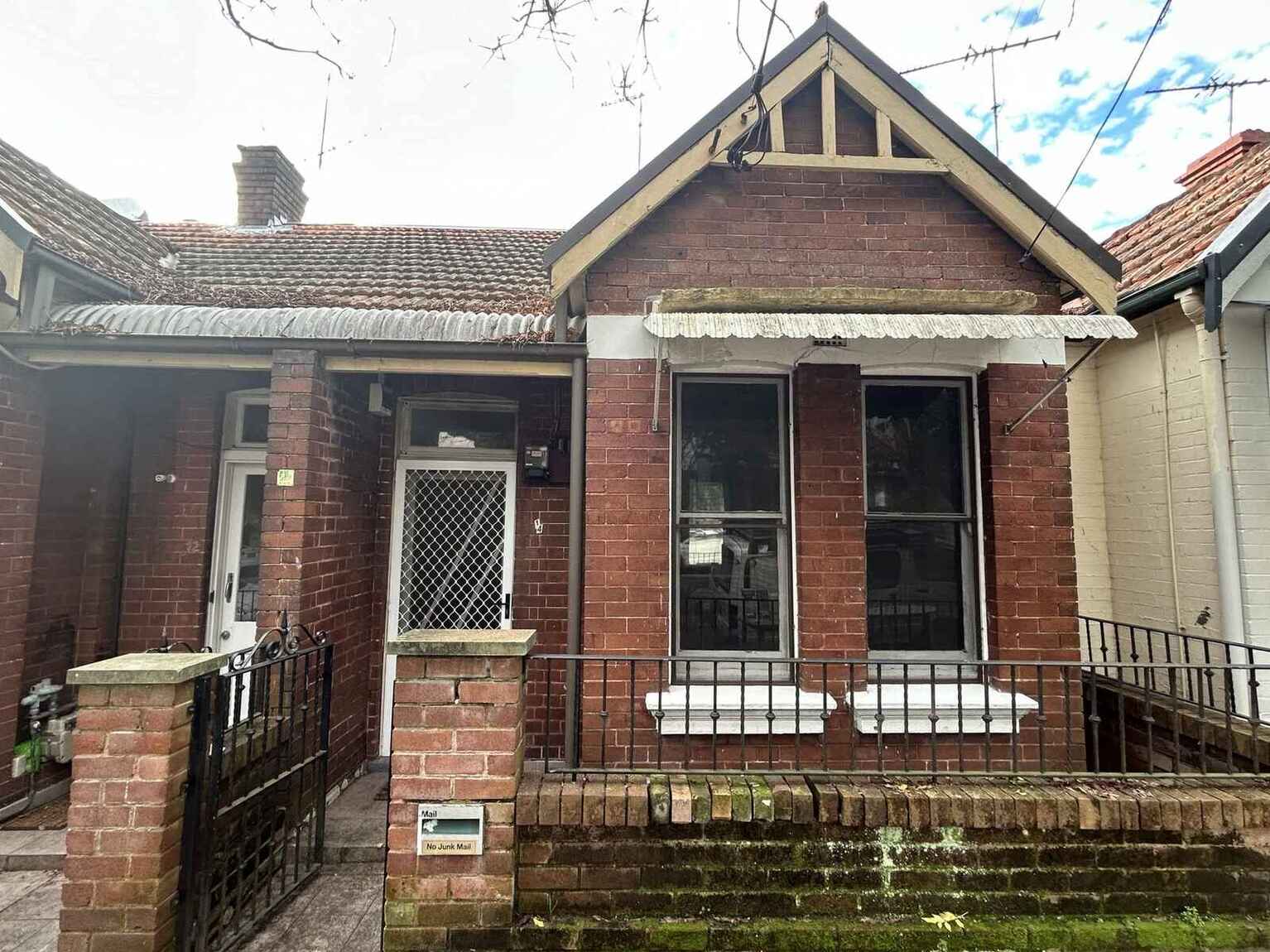 14 Roberts Street Camperdown