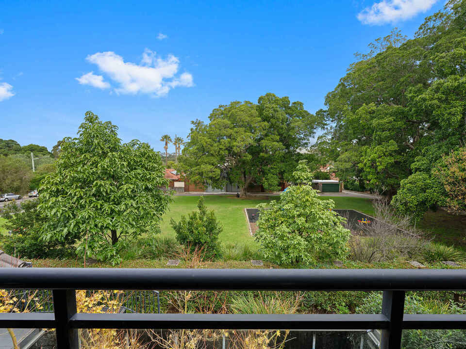 4/50 Terrace Road Dulwich Hill