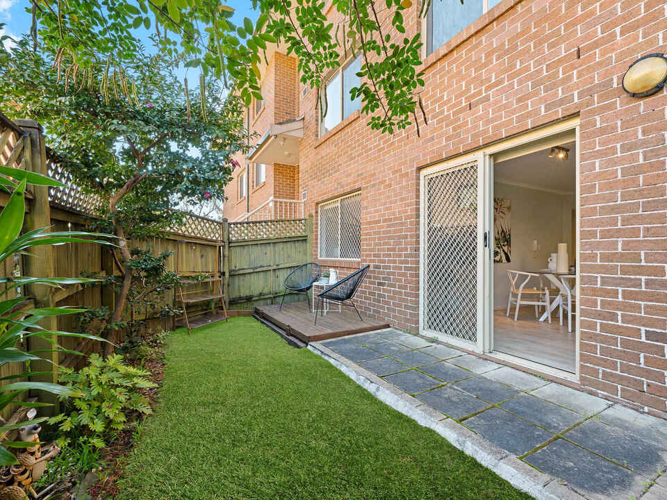 95/10 Broughton Street Canterbury