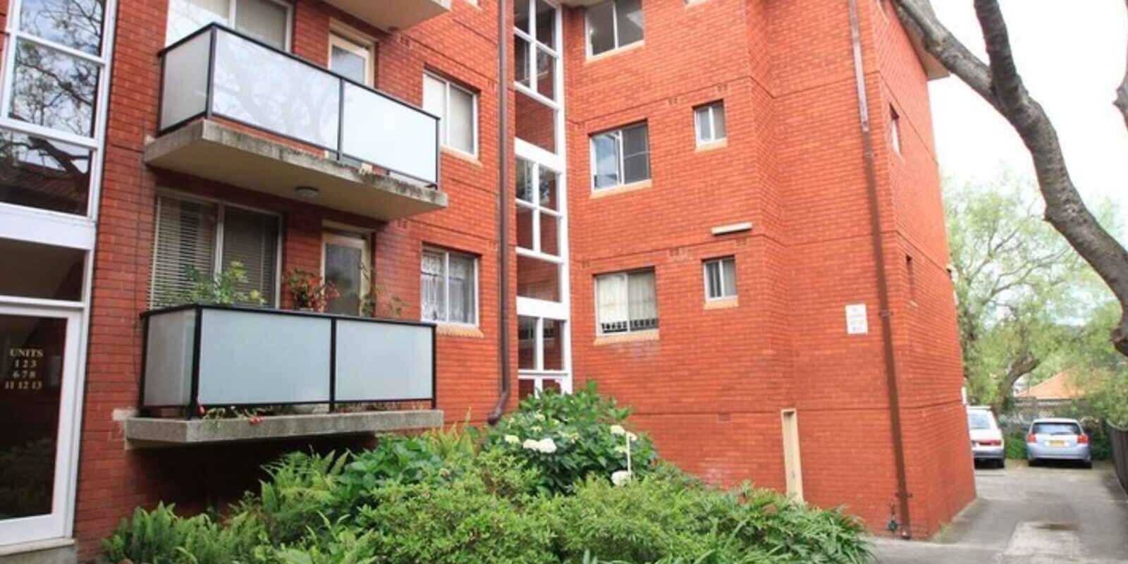 15/8-10 Bayley Street Marrickville