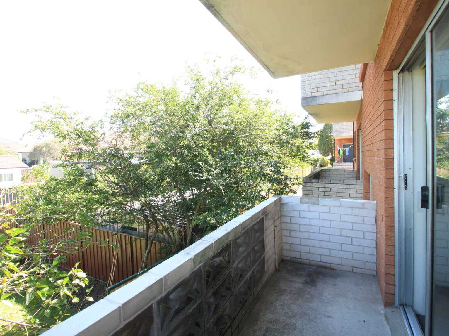 6/26 Myers Street Roselands