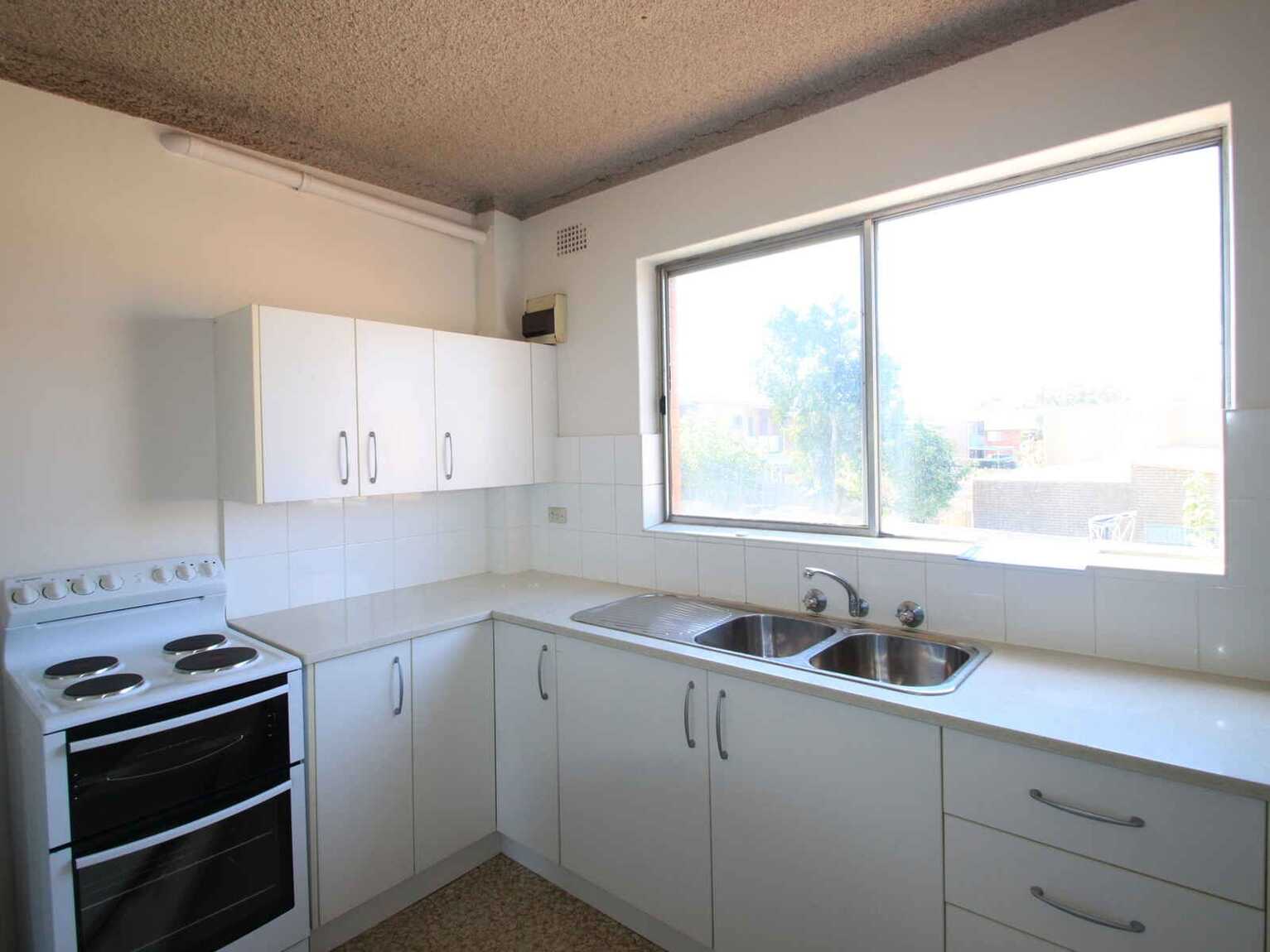 6/26 Myers Street Roselands