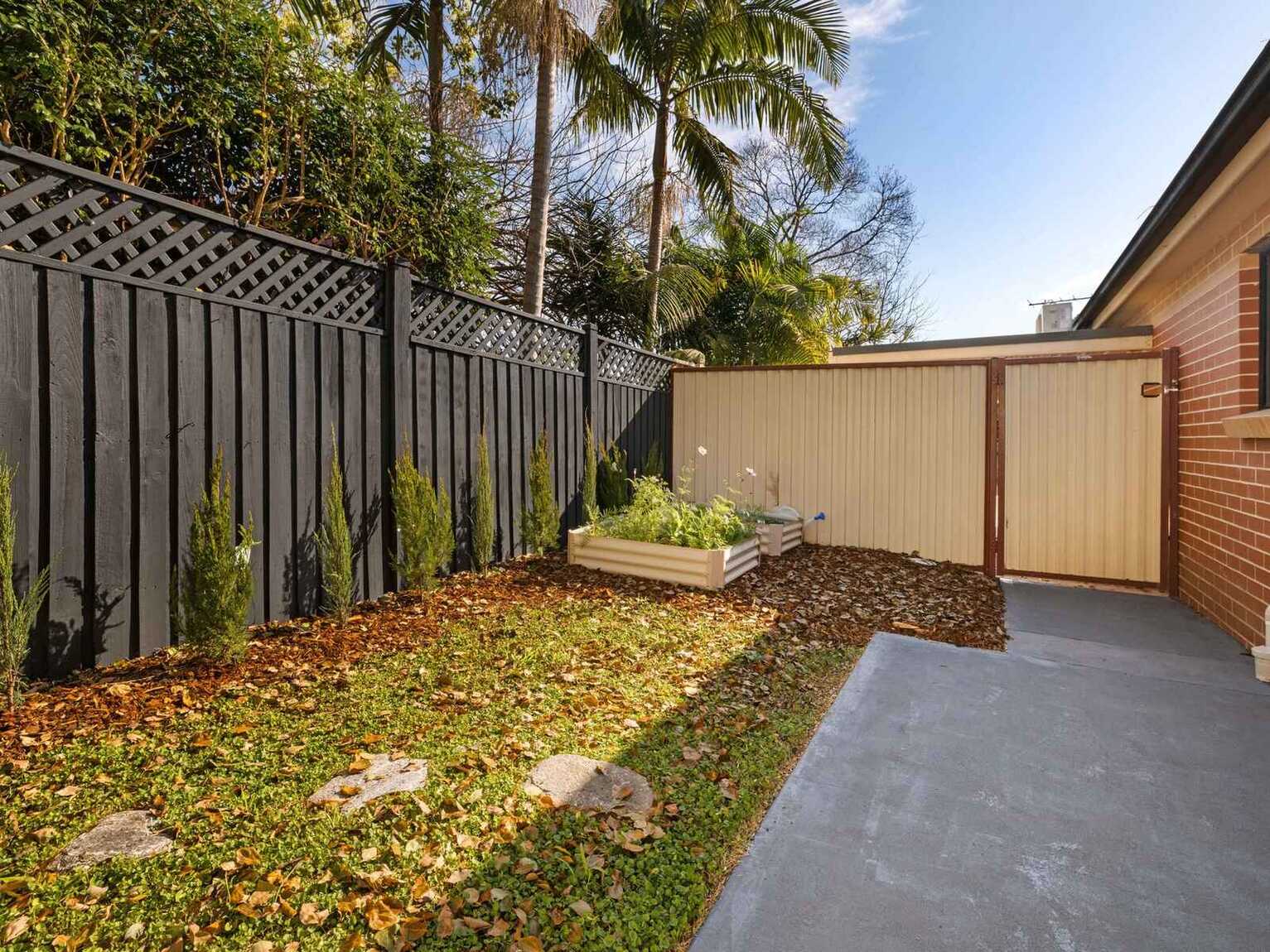 4/16 Smith Avenue Hurlstone Park
