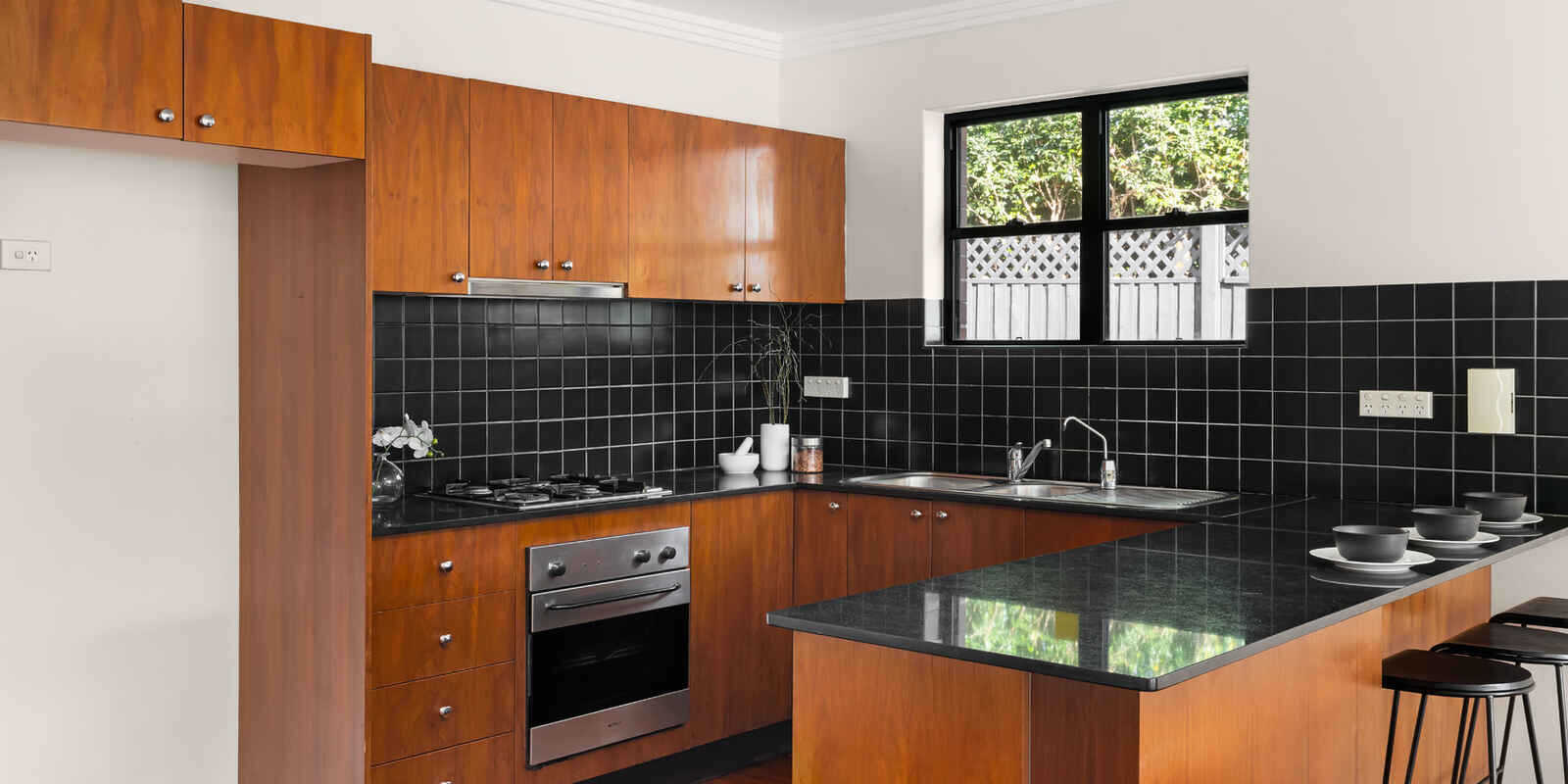 4/16 Smith Avenue Hurlstone Park
