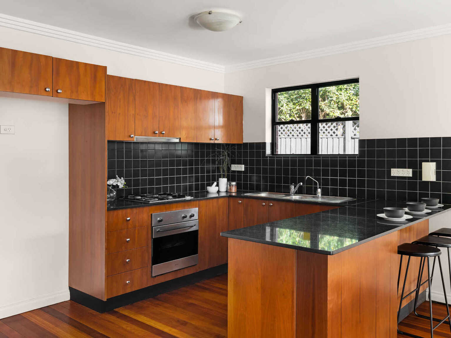 4/16 Smith Avenue Hurlstone Park