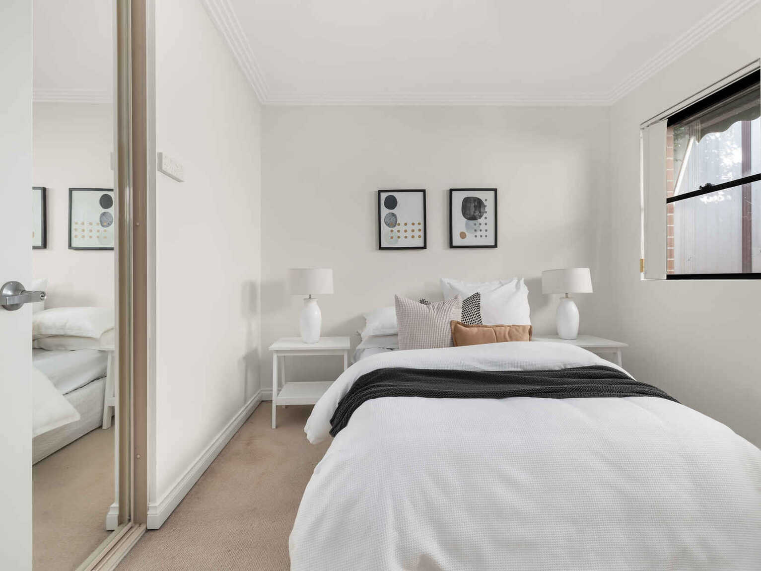 4/16 Smith Avenue Hurlstone Park