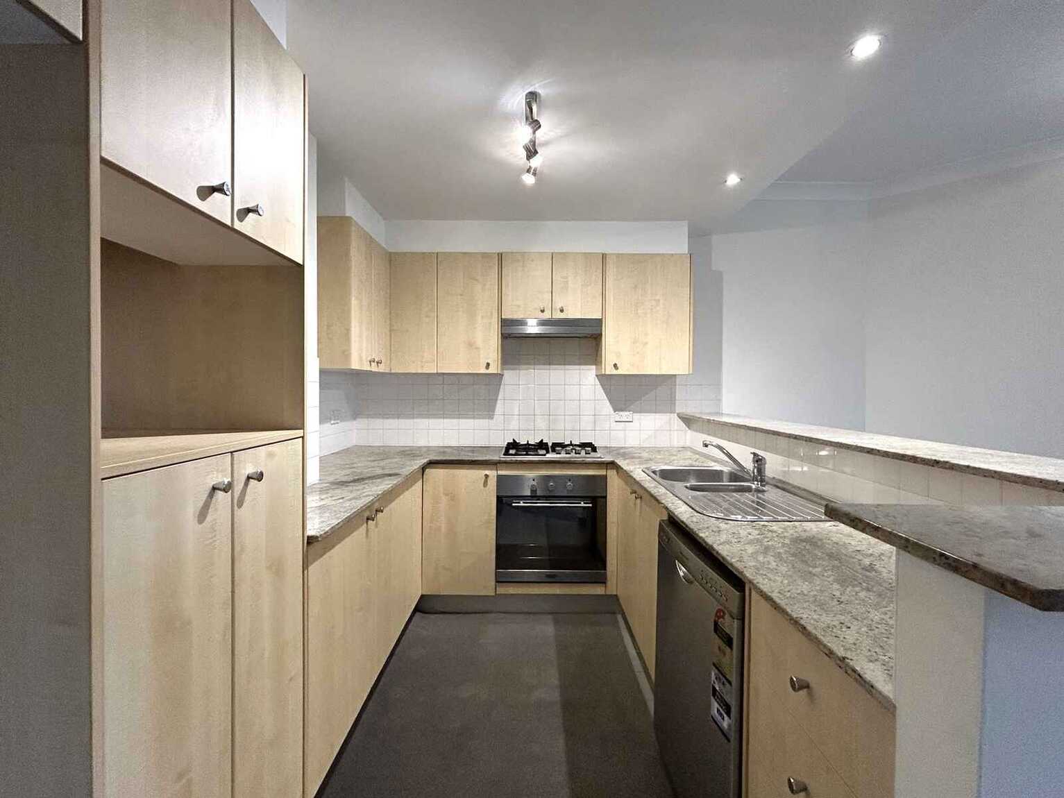 9/52A Nelson Street Annandale