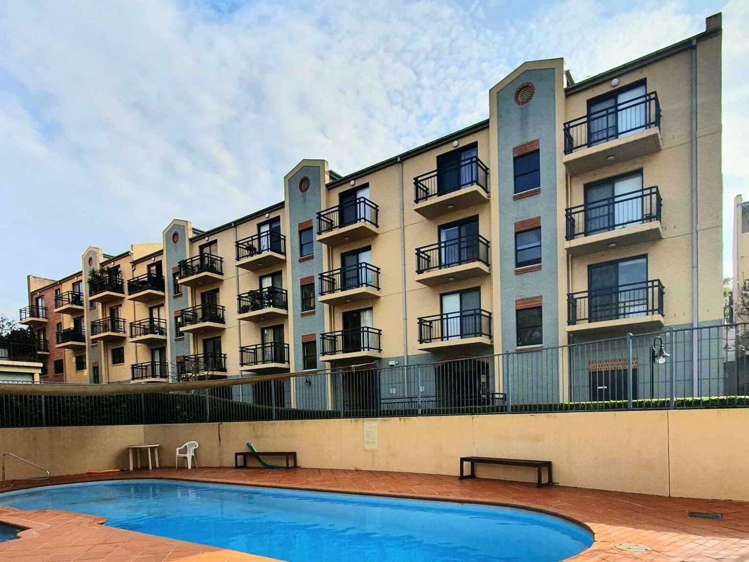 9/52A Nelson Street Annandale