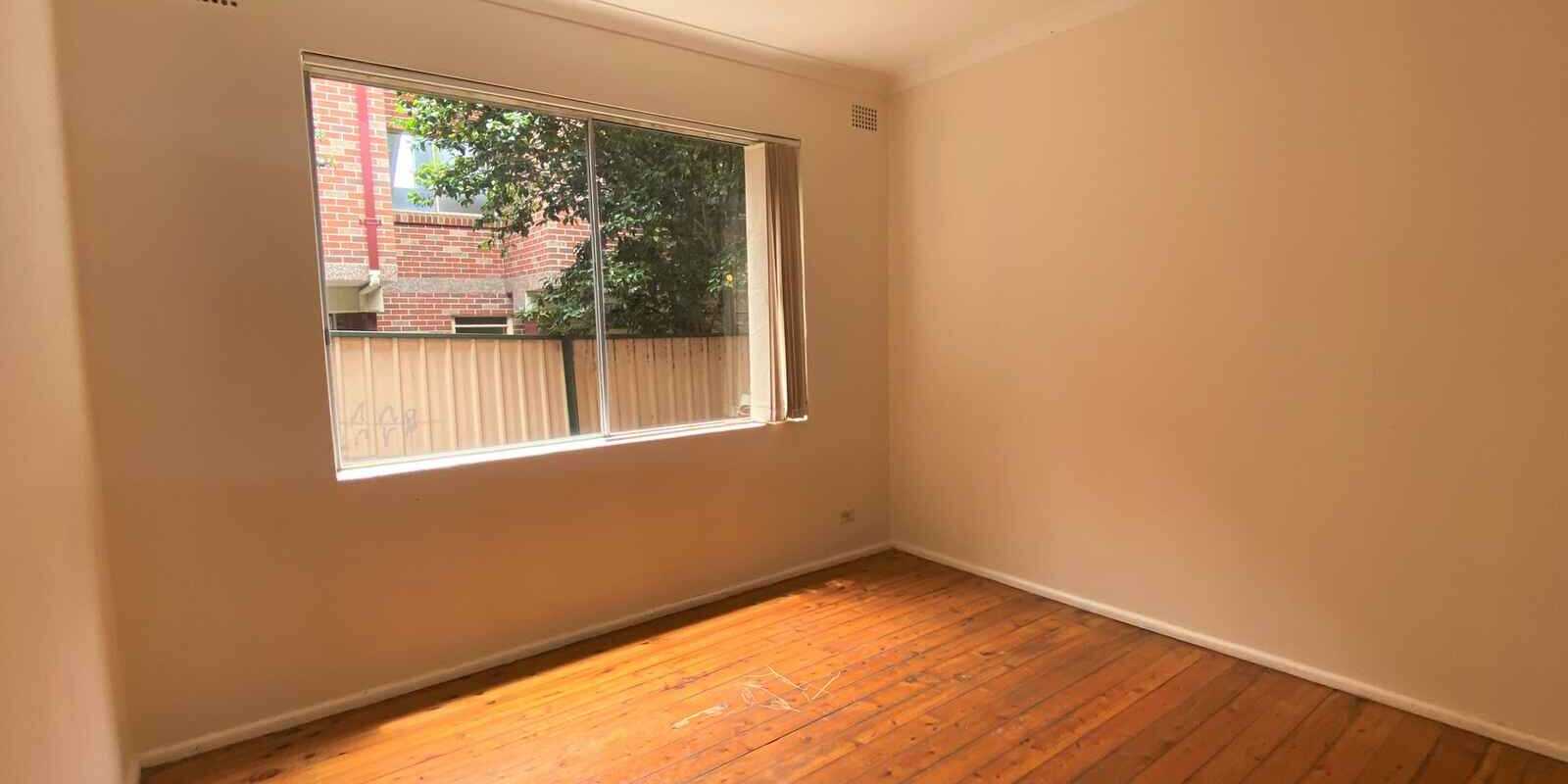 2/65 Duke Street Campsie