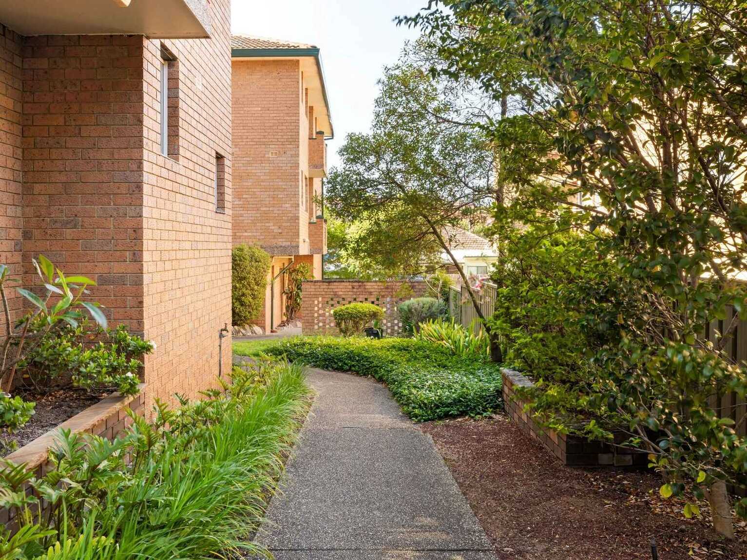 10/43 Cobar Street Dulwich Hill