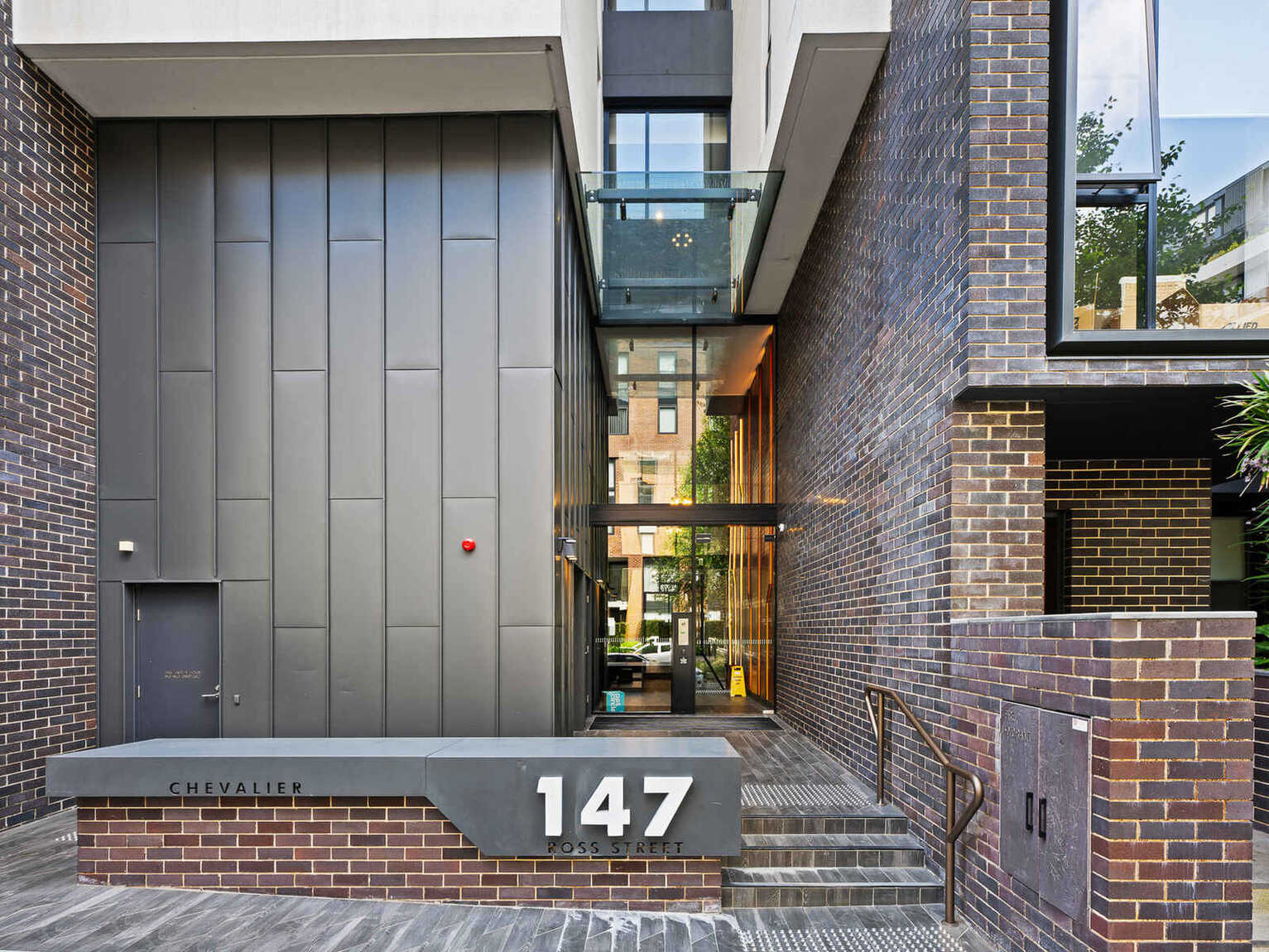 508/147 Ross Street Forest Lodge