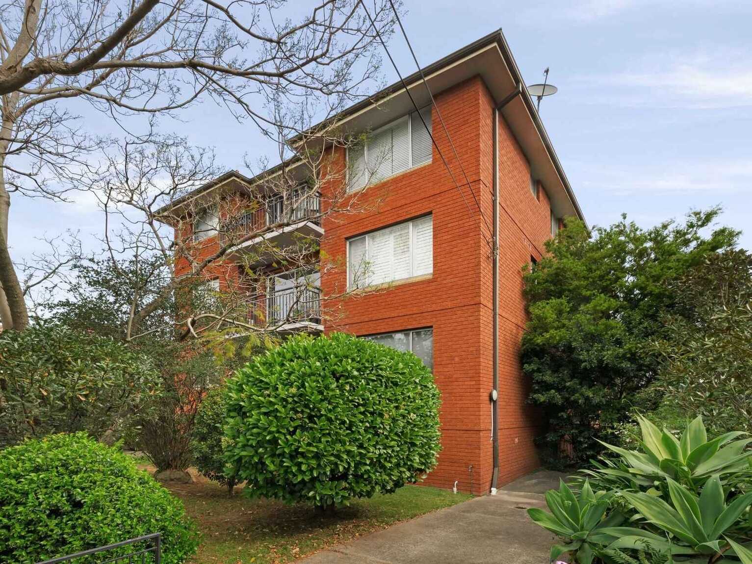 2/12 Keith Street Dulwich Hill