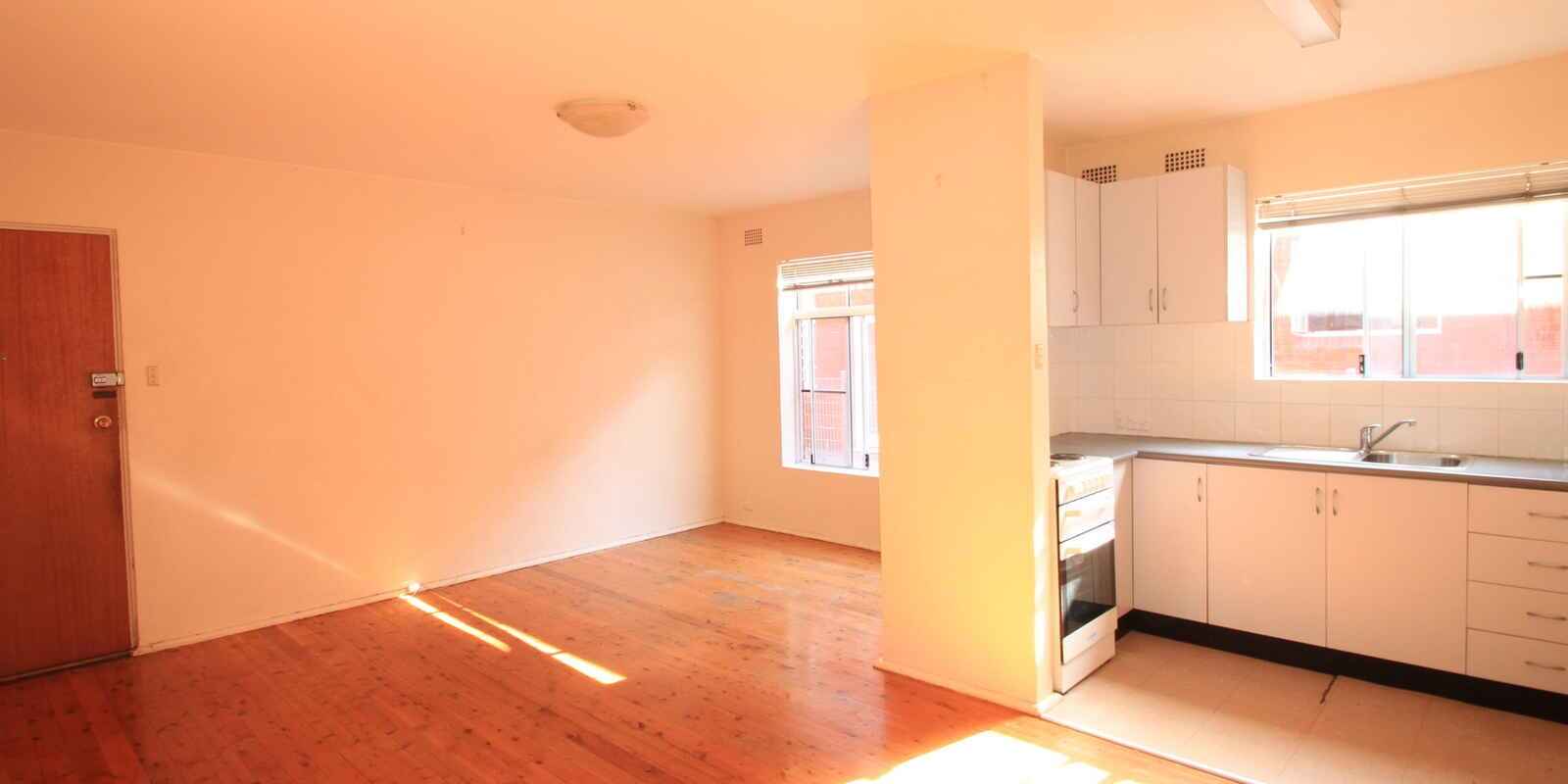 1/52 Crinan Street Hurlstone Park