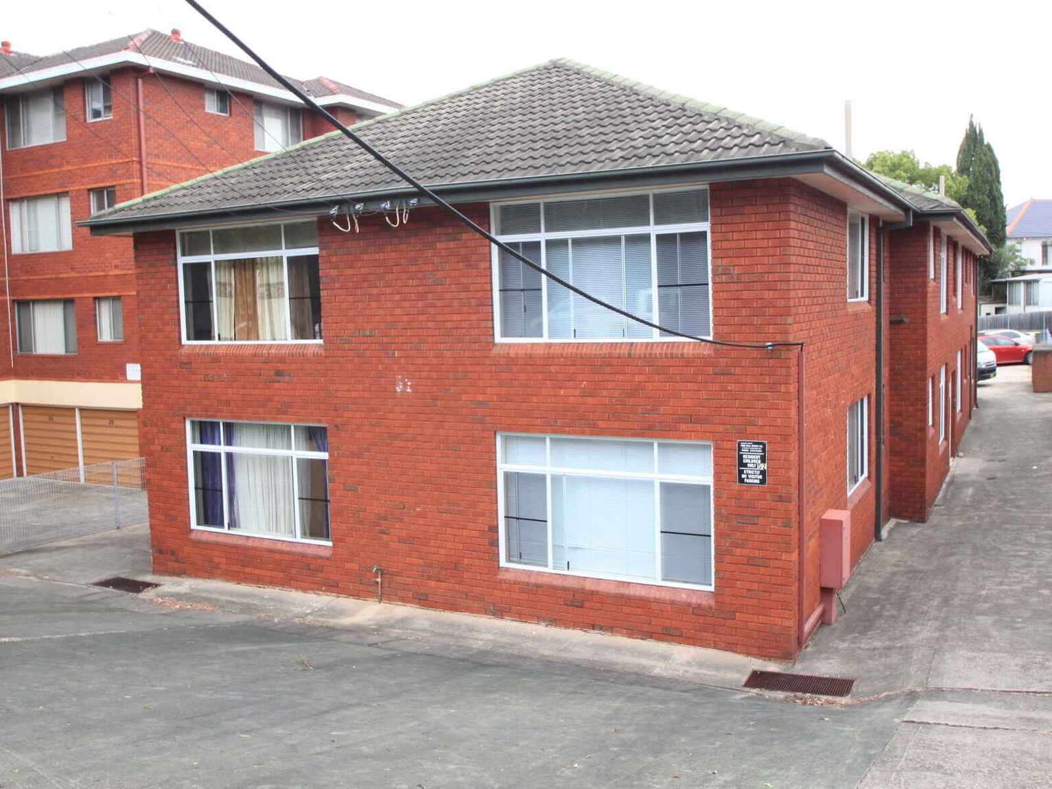 1/52 Crinan Street Hurlstone Park