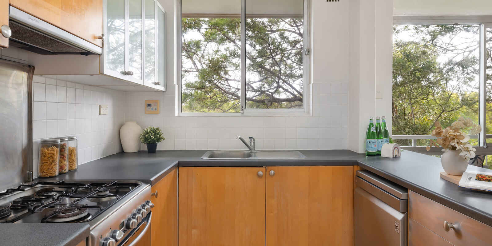 24/22 Ness Avenue Dulwich Hill