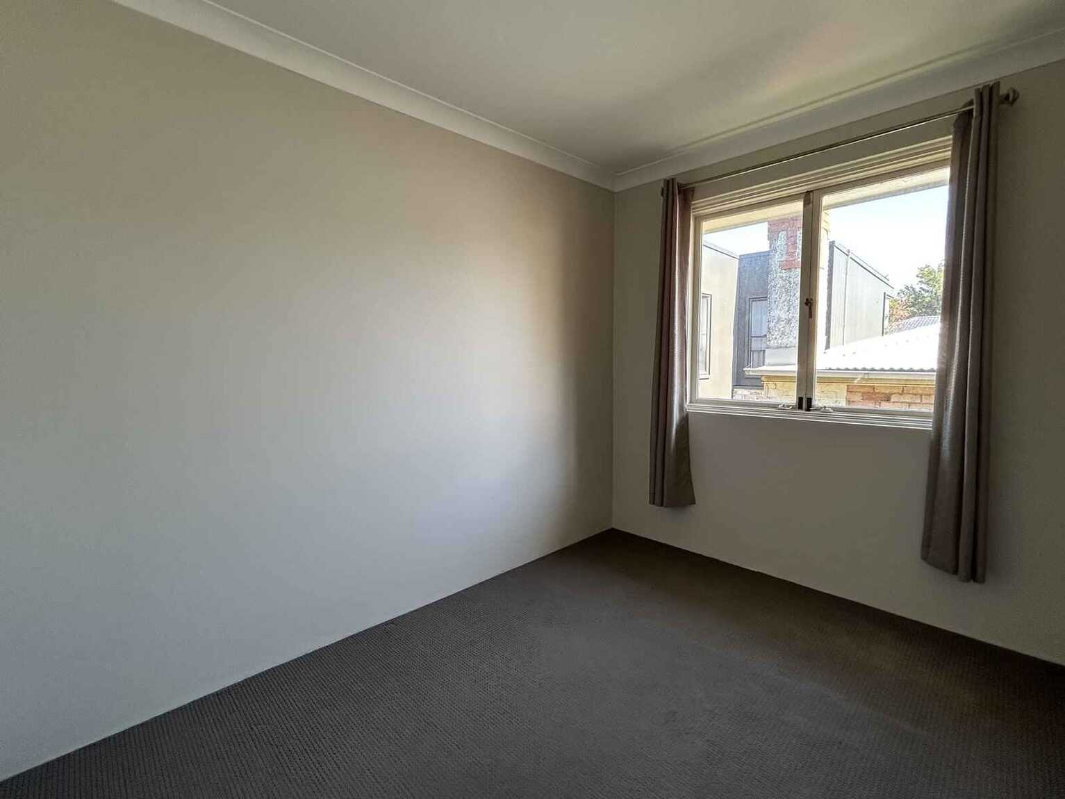 2/274 Wardell Road Marrickville