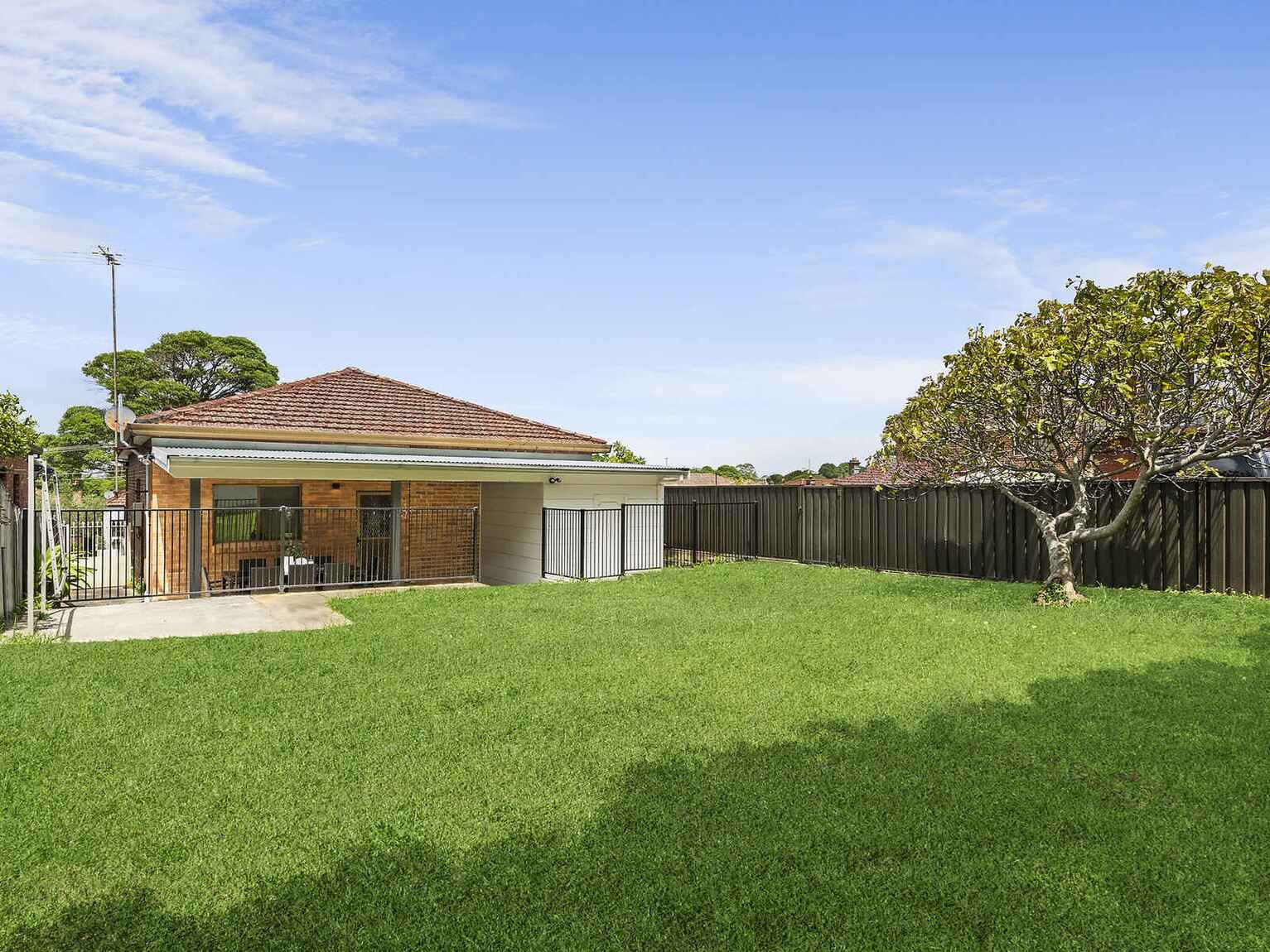 11 Woodside Avenue Hurlstone Park
