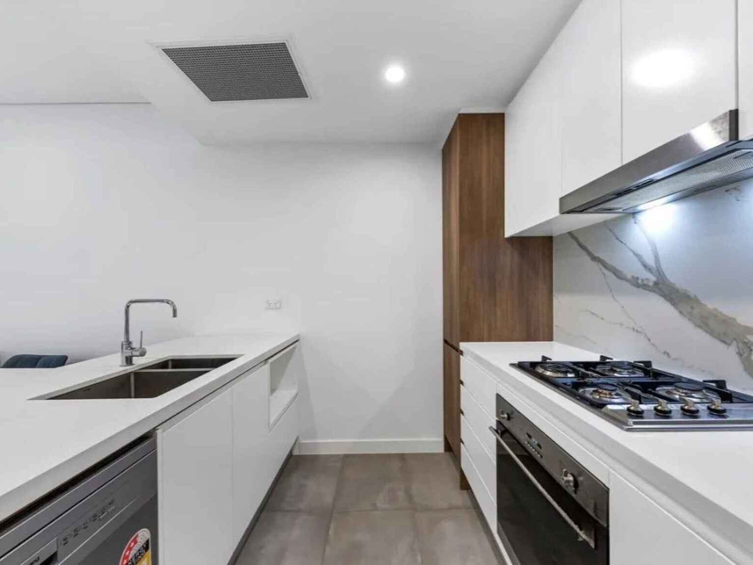 106/99A Bonar Street Wolli Creek 106/99A Bonar Street Wolli Creek