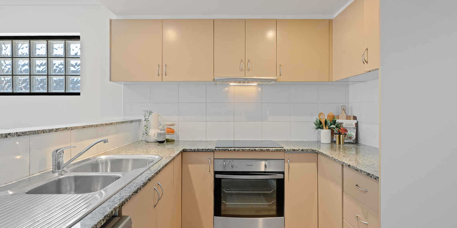 2/30  Enfield Street Marrickville